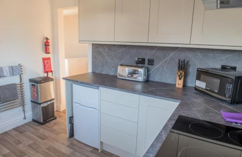 Ipswich Apartment | Toothbrush Apartments - Ipswich East - Cauldwell Ave