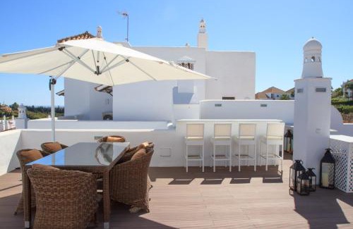 New Golden Mile Apartment | Top del Golf Hills