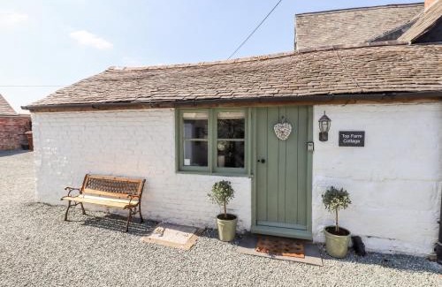 Felton House | Top Farm Cottage