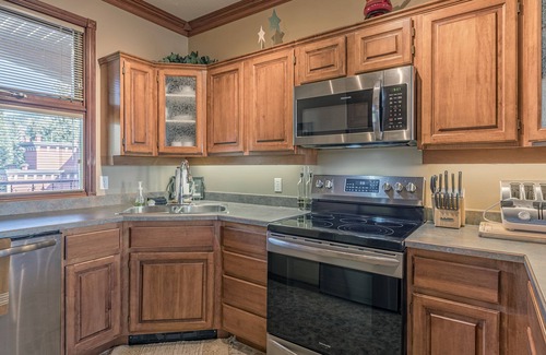 Silver Star Mountain Condo | Top Floor Grandview Condo with stunning mountain views, Patio & BBQ