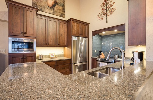Steamboat Springs Condo | Top-Floor Mountain Escape – Steps from the Slopes at Dulany!