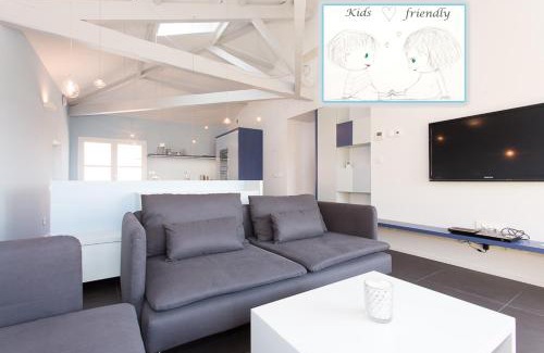 Le Suquet Apartment | Top floor2 beds w/sea wiew