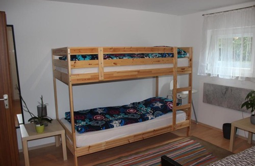 Kaiserslautern Apartment | TOP gelegenes Appartment tla mit Garten für bis zu 5 Personen