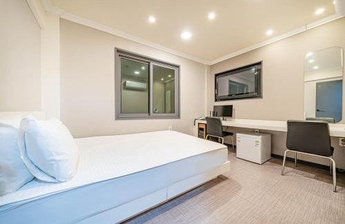 Choryang Hotel | Top Motel Busan