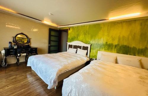 Changyang Hotel | Top Motel