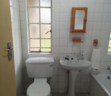 Benoni House | Top-Notch Guesthouse 2
