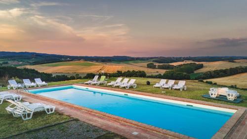 Monteaperti Apartment | Top of hill, with view on Siena, Chianti and Crete