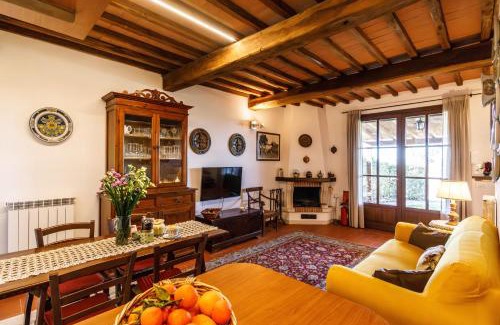 Monteaperti Apartment | Top of hill, with view on Siena, Chianti and Crete