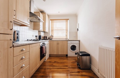 West Cliff Apartment | Top quality two bed apartment near beach front