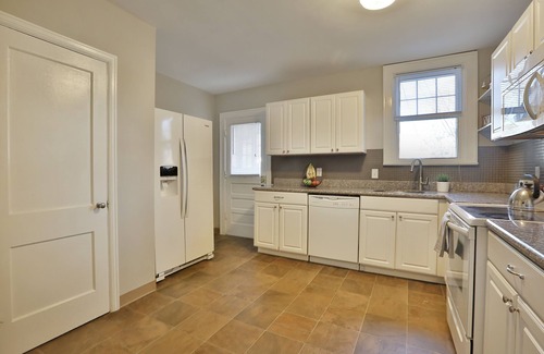 Clintonville House | Top Rated Clintonville Home-Close to EVERYTHING!