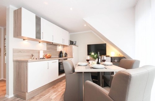 Norddeich Apartment | Top vacation apartment in a central, quiet location, WLAN, very comfortable