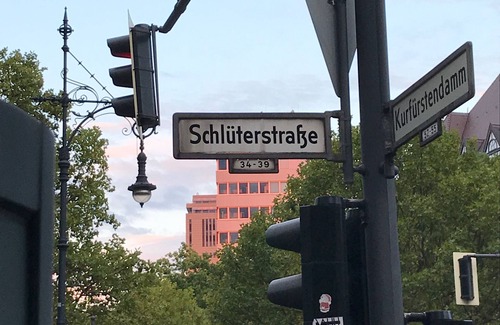 West Berlin Centre Apartment | TopApartment in the West-City at the Kurfürstendamm