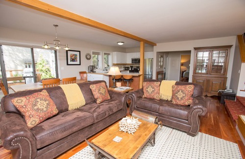 Stowe Area House | Topnotch Family friendly 3/3 townhouse, pet friendly,nask about winter season