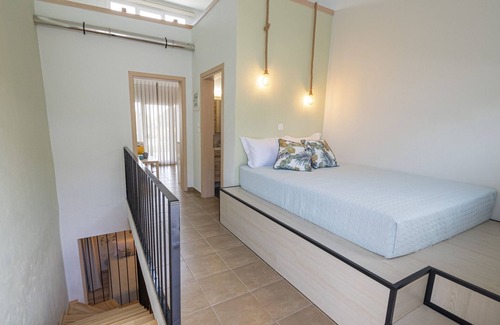 Gerakini House | Topos Maisonette Right by RentalsPro
