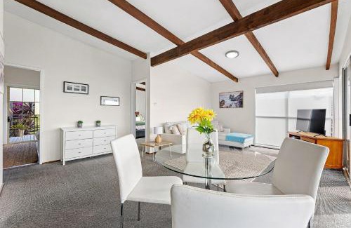 Kianga House | Toppeto Sea View Beach House - 56 Sunset Boulevard, Kianga