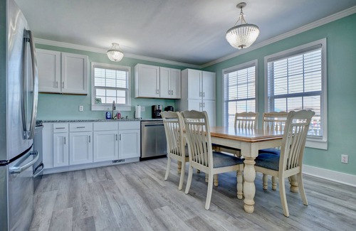 Surf City House | Topsail Turtle- 🐢Ocean & Sound views- Golf cart 🏝️