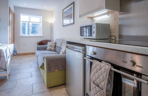 Parkmill Cottage | Tor Bay Cottage - 1 Bedroom - Parkmill