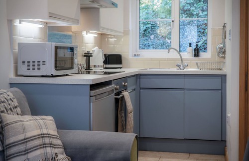 Parkmill Cottage | Tor Bay Cottage - 1 Bedroom - Parkmill