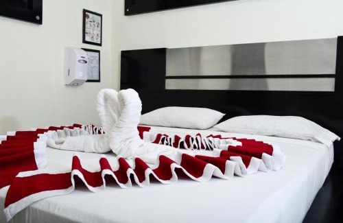 Yumbo Hotel | Torettos