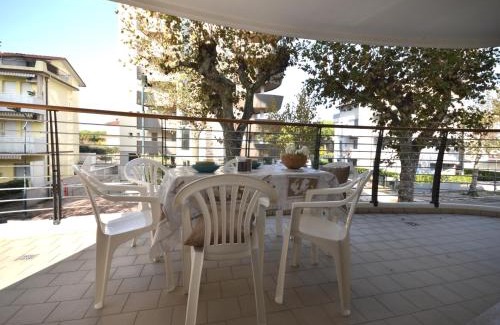 Lignano Sabbiadoro Apartment | Torre Jumeira
