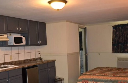 Triumph Hotel | Tourest Motel