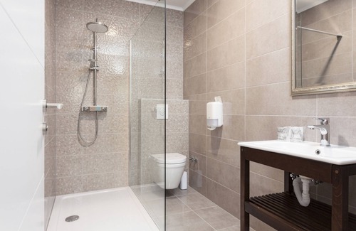 Ostarski Stanovi Hotel | Tourist Center Marko