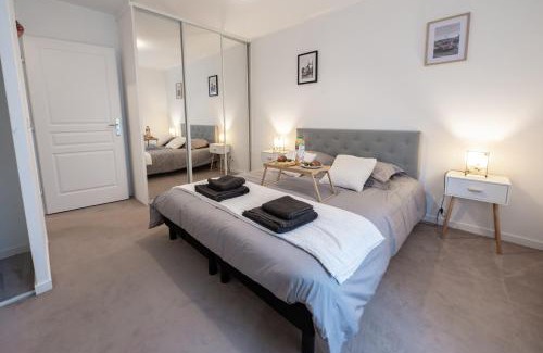 Massy Apartment | Tout confort à Massy - Parking/TGV et RER B&C