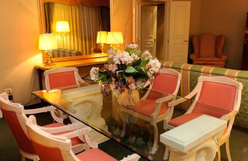 Sestri Ponente Hotel | Tower Genova Airport - Hotel & Conference Center