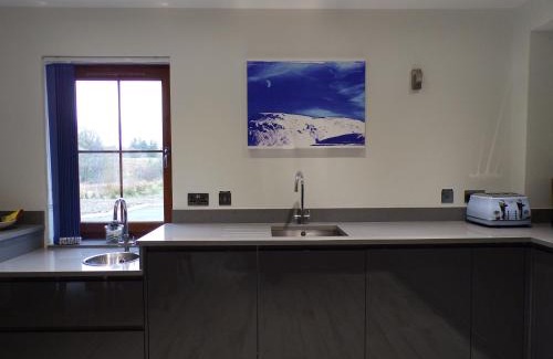 Torlundy Apartment | Tower Ridge Apartments