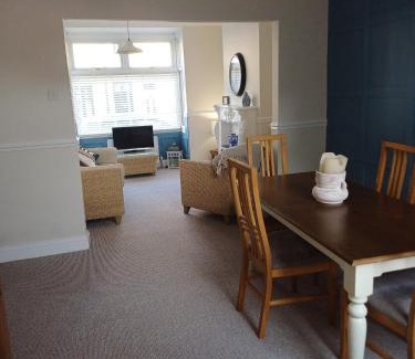 Guisborough House | Town centre terraced house