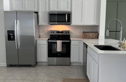 St. Augustine House | Town House + Garage, located nearby Beachwalk Lagoon + Hub of St John’s Dining