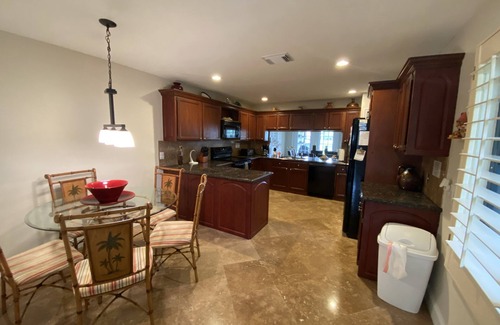 Deerfield Beach House | town house minutes away from Deerfield beach!
