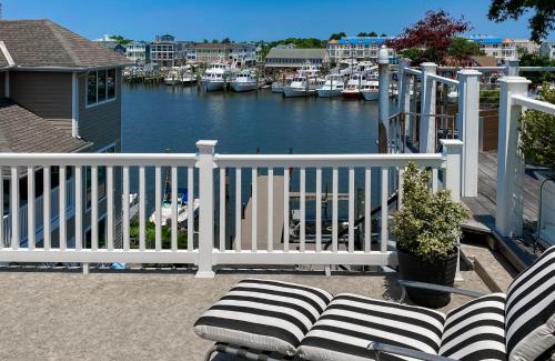 Lewes Apartment | Town of Lewes - 119 Front St.