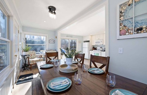 Harwich Port House | Town & Sound: 025-HC Harwich Port Gem, Walk to Town/Beach, 5 Bedrooms