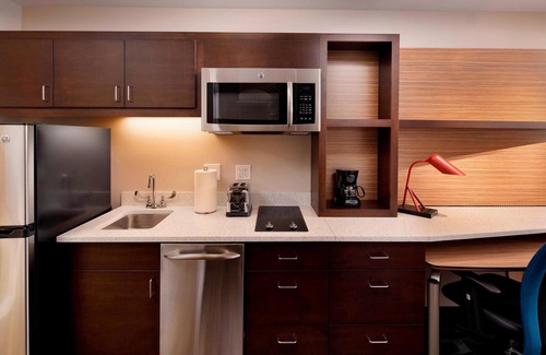 Buechel Hotel | TownePlace Suites by Marriott Louisville Northeast