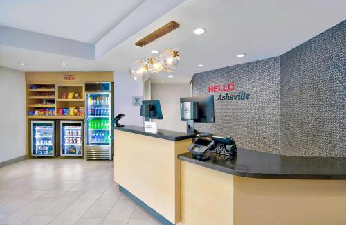 Asheville Hotel | TownePlace Suites by Marriott Asheville West