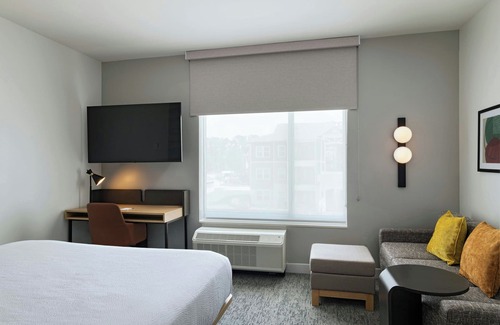 Tomball Hotel | TownePlace Suites by Marriott® Houston Tomball