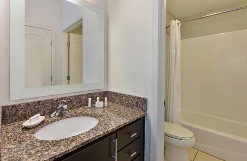 Donelson Hotel | TownePlace Suites by Marriott Nashville Airport