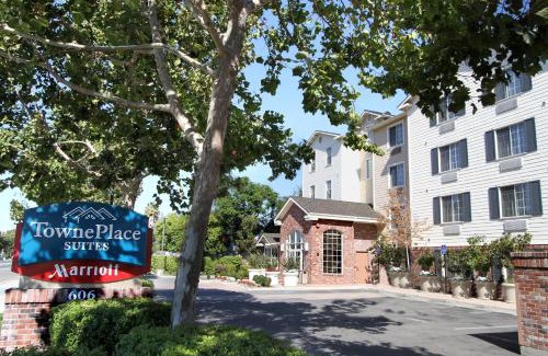 Sunnyvale West Hotel | TownePlace Suites by Marriott Sunnyvale Silicon Valley