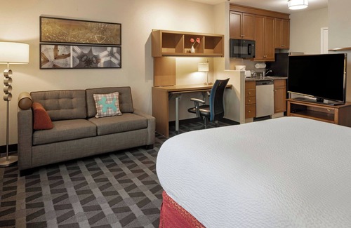 Sunnyvale West Hotel | TownePlace Suites by Marriott Sunnyvale Silicon Valley