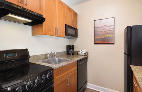 Lincoln Park Hotel | TownePlace Suites By Marriott Denver Downtown