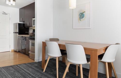 Erie Hotel | TownePlace Suites by Marriott Erie