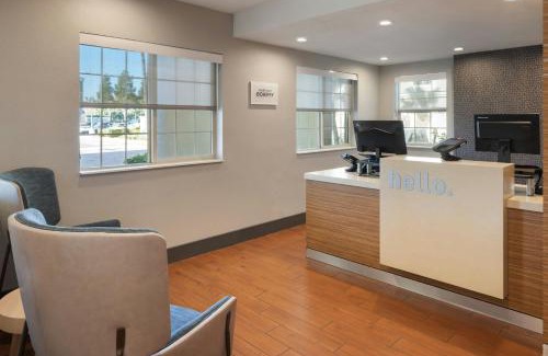 Rancho Cucamonga Hotel | TownePlace Suites by Marriott Ontario Airport