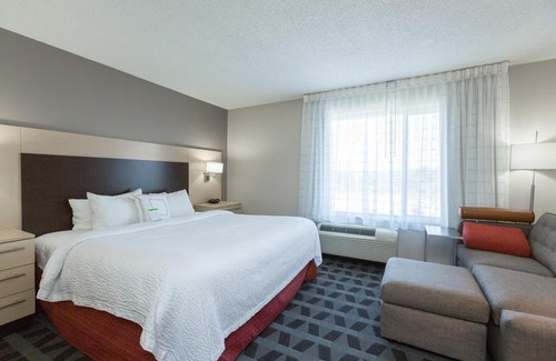 Winchester Hotel | TownePlace Suites Winchester