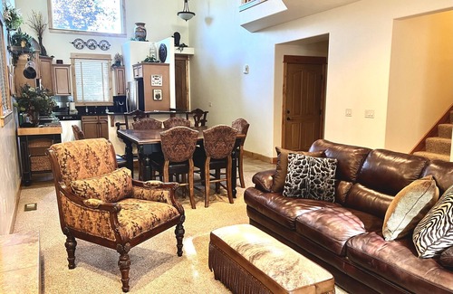Victor House | Townhome by Trail Creek