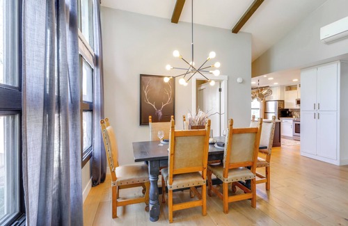 Flagstaff House | Townhome Near Dtwn Flagstaff: Grill, Golf & Relax!