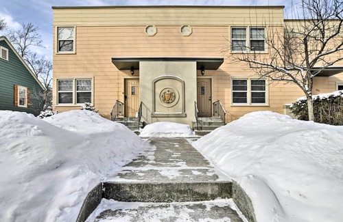 Bozeman House | Townhome w/Fast & New WiFi - Walk to Downtown!