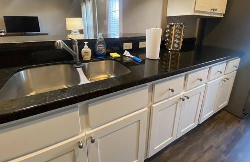 Wellborn House | Townhouse 7 minutes from Kyle Field