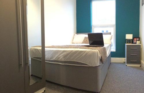 Crewe House | Townhouse @ 97 Edleston Road Crewe