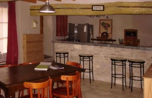 L'Isle-sur-la-Sorgue House | * Townhouse with nice exterior* * Gaikan ga sutekina taun hausu*